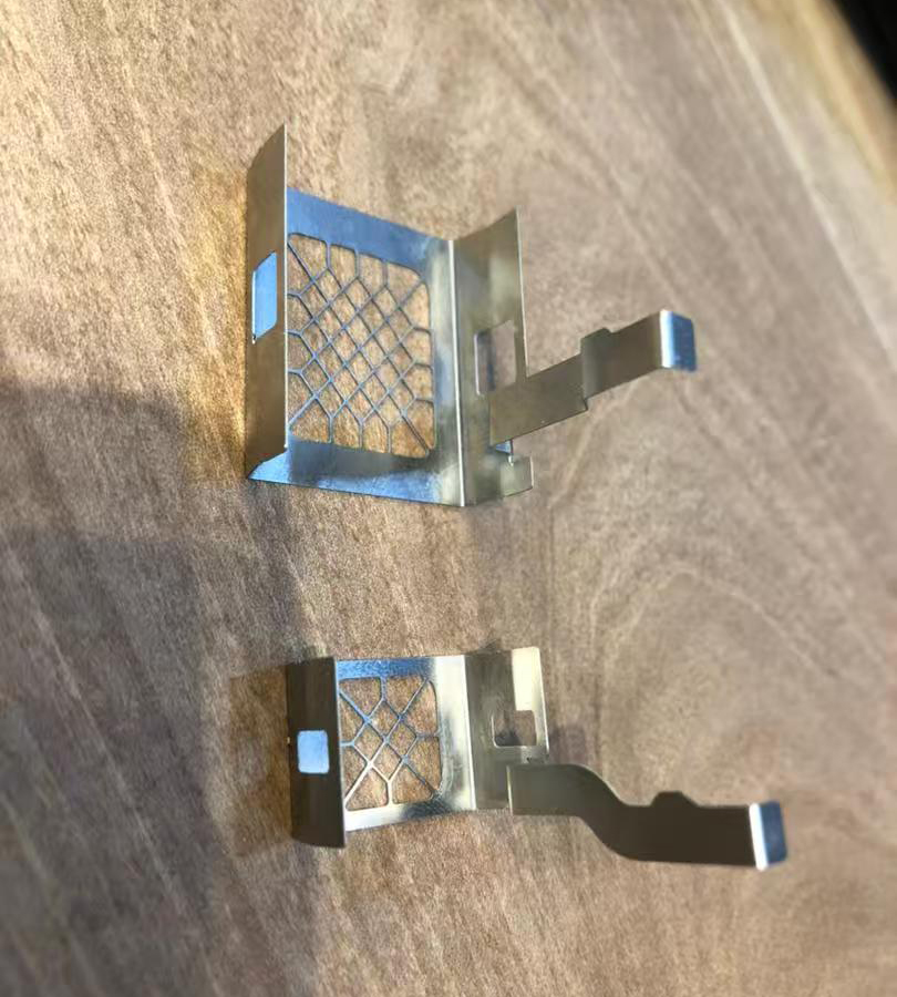 蚀刻加工弹片